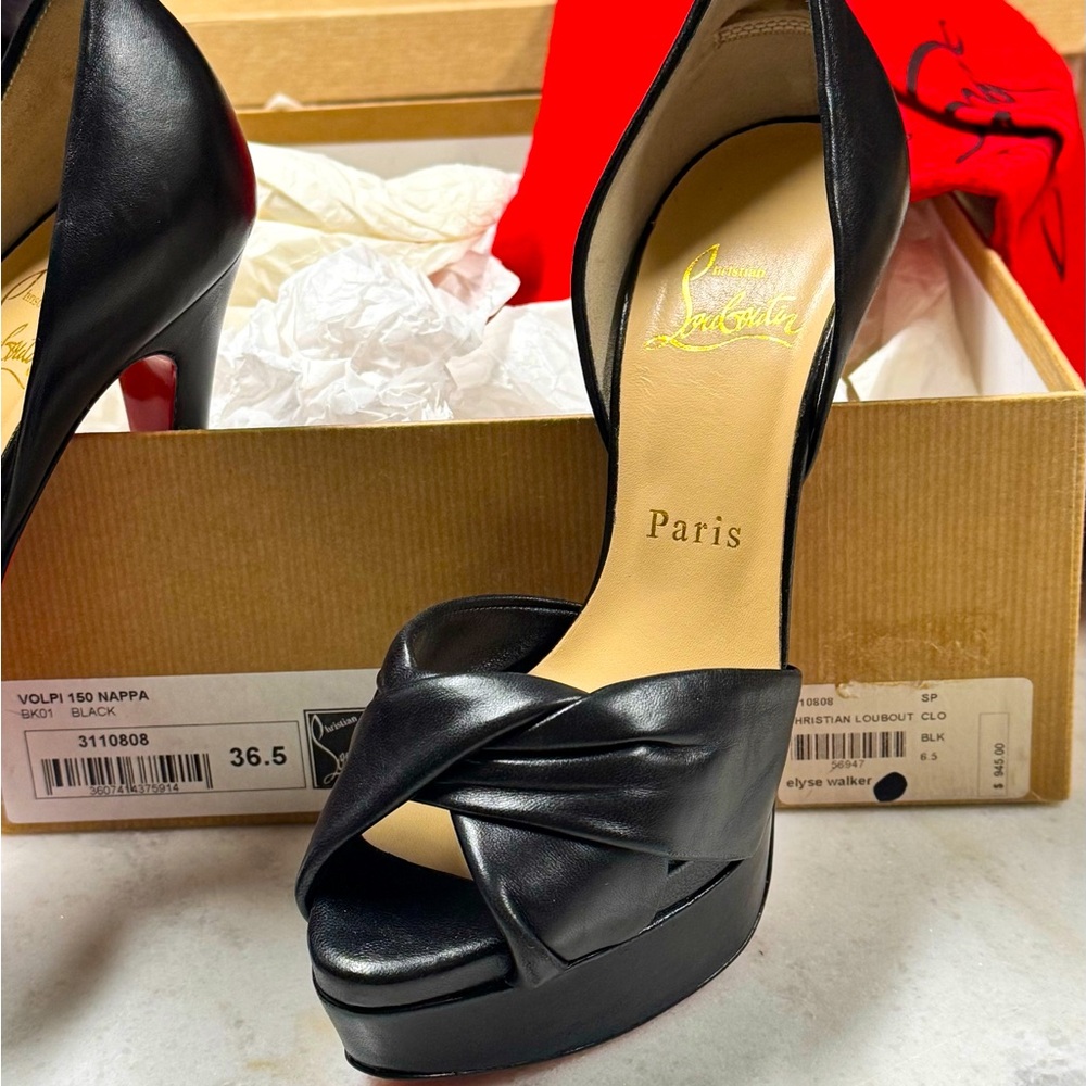 Christian Louboutin Volpi 150mm
(Worn Once) (Authentic) - Picture 7 of 8